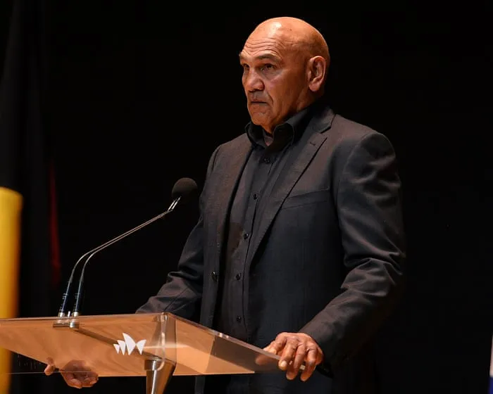 ‘Sad day in Australian sport’: tributes flow for trailblazing boxing great Tony Mundine