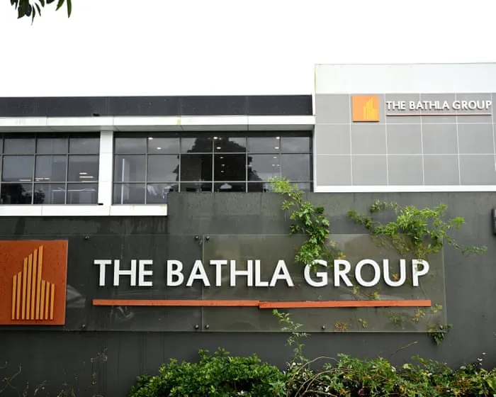Embattled Sydney property developer Bathla warns it could fold by the end of the week