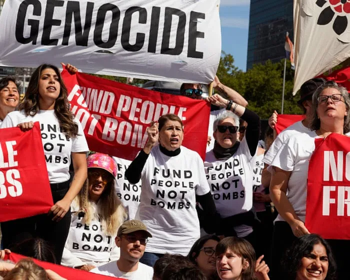 Netanyahu’s speech at UN spurs protests in New York City: ‘Let Gaza live’