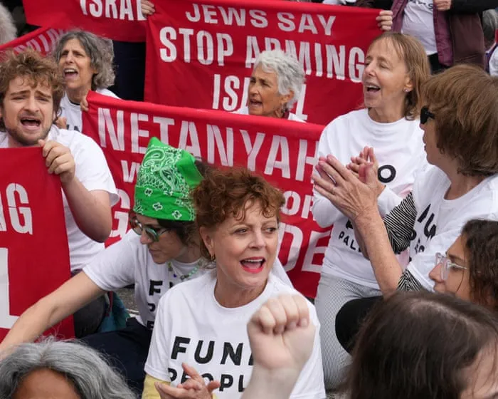Susan Sarandon and Hannah Einbinder arrested at anti-Netanyahu protest in New York