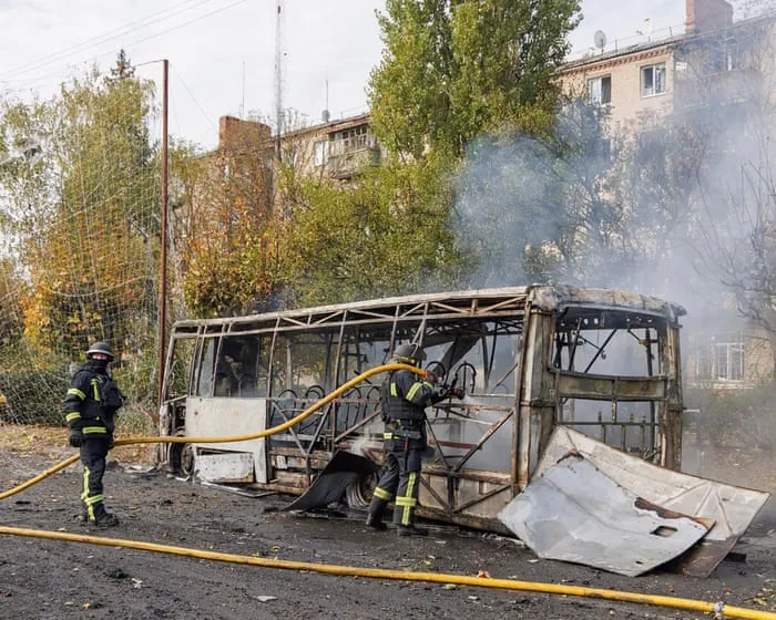 Russian attack on bus kills at least 30 people near Ukraine frontline