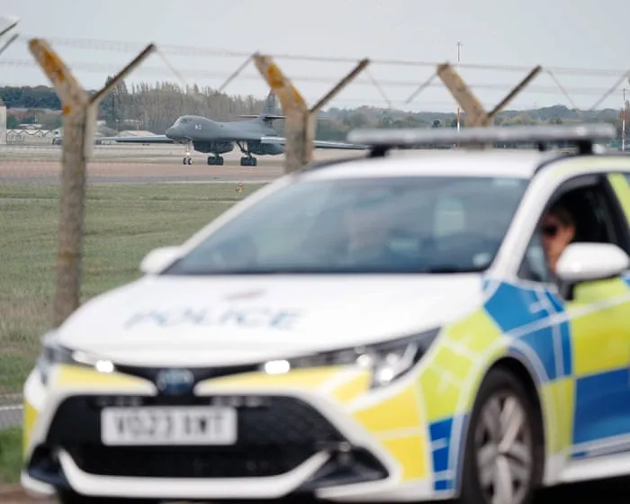 UK-Iran national arrested over alleged bomb plot at RAF Fairford released on bail