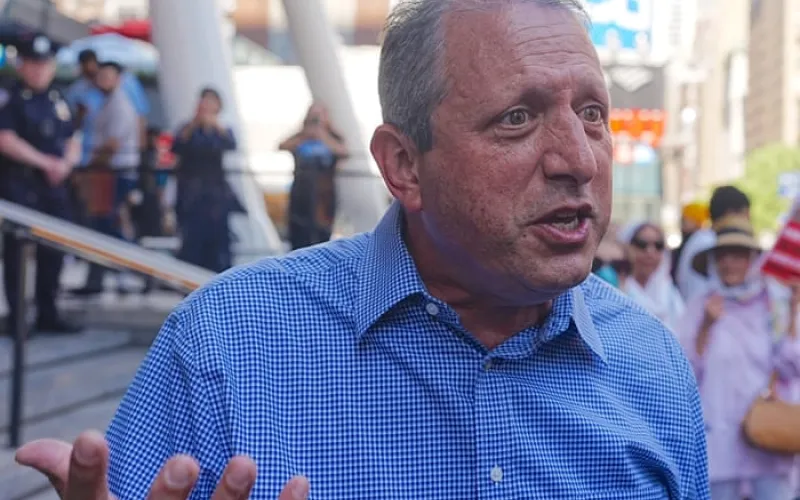 Congressional nominee Brad Lander heckled over Israel stance at New York protest