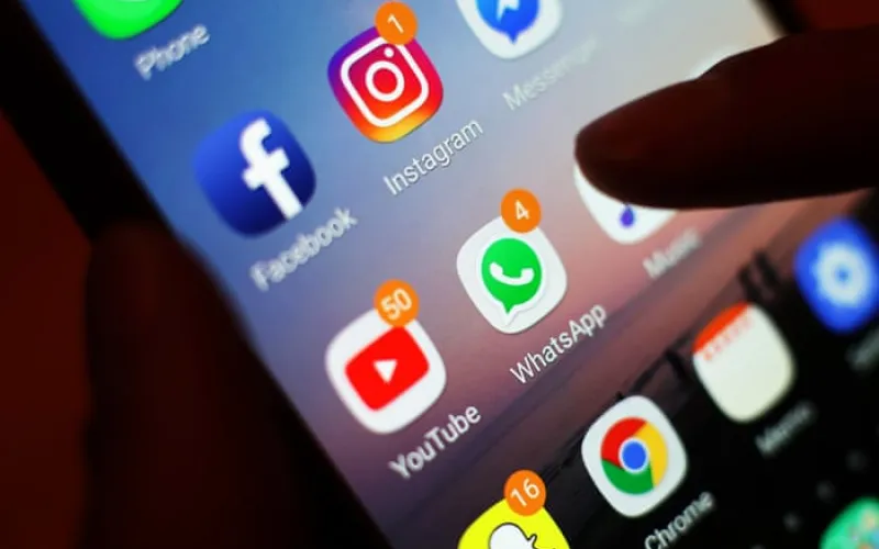 Instagram boss says users will be ‘overwhelmed’ with brand content in algorithm-free world