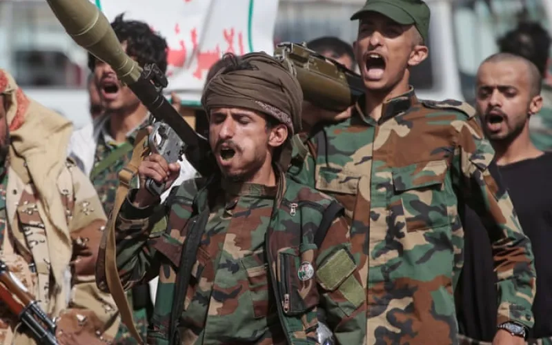 Nearly 50,000 Yemeni civilians flee as Houthis advance along Red Sea coast