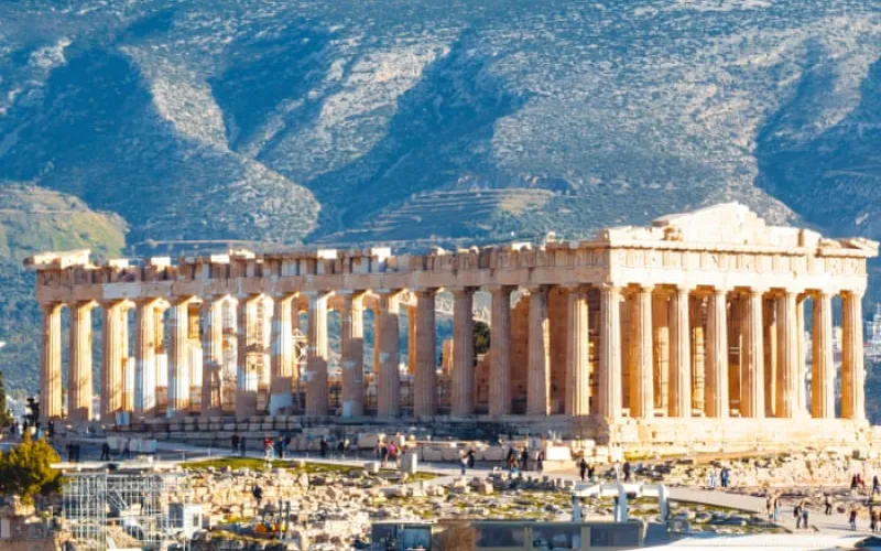 UK mathematician debunks myth around Parthenon’s optical illusions