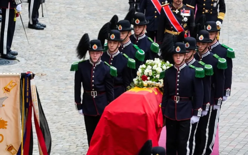 Tens of thousands line the streets as Norway bids farewell to King Harald V