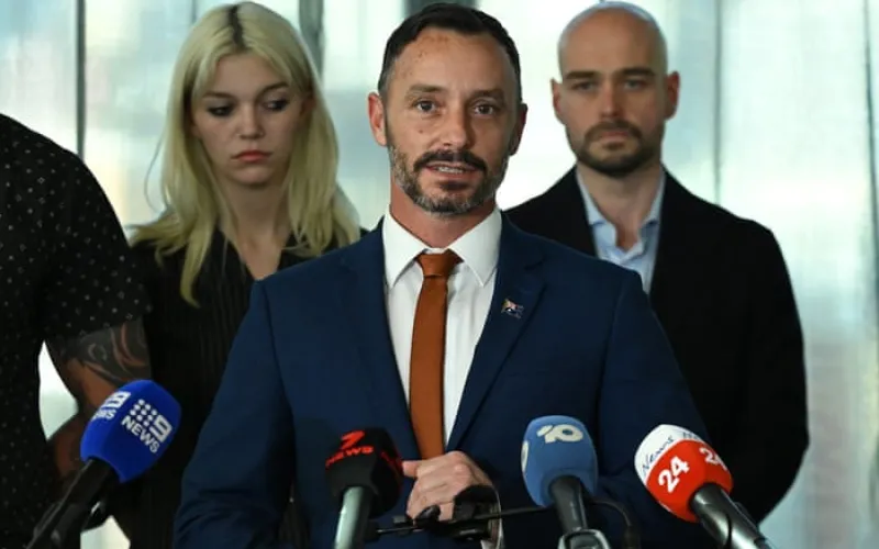 One Nation’s Warren Pickering admits to illegal drug use and says he is ‘no angel’ in extraordinary press conference