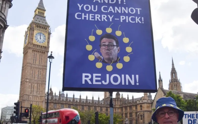 Tony Blair says Britain should work towards rejoining EU in next 10 years