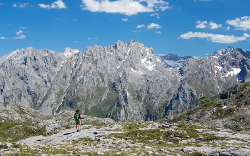 British climber, 28, dies in fall in northern Spain