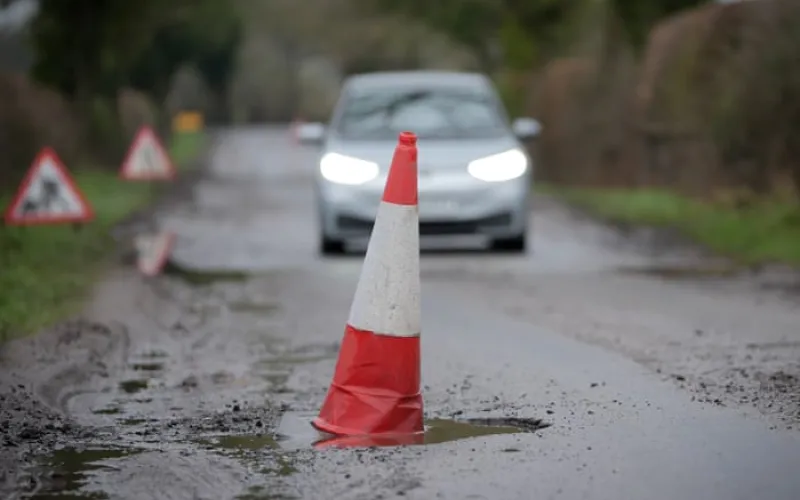 Expect even more potholes on UK roads after summer heatwaves, says RAC