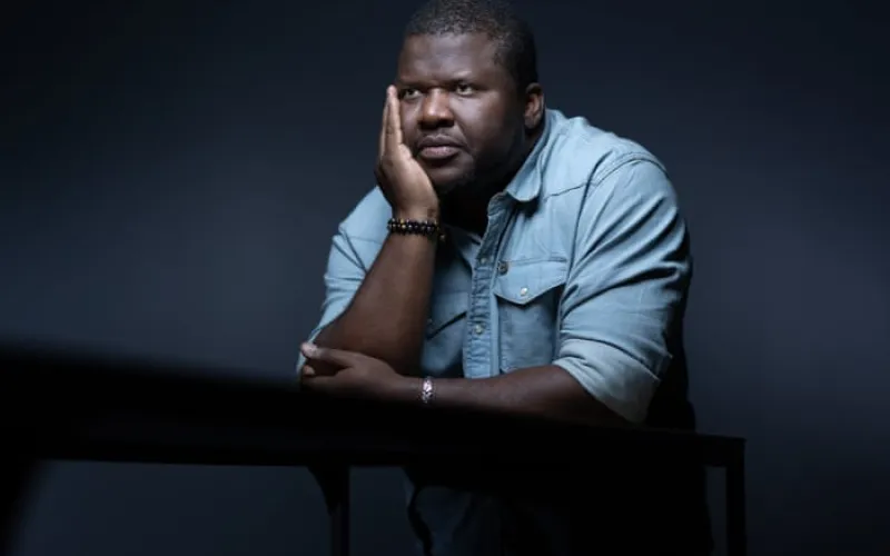 Novelist accused of using AI to write book removed from French prize list