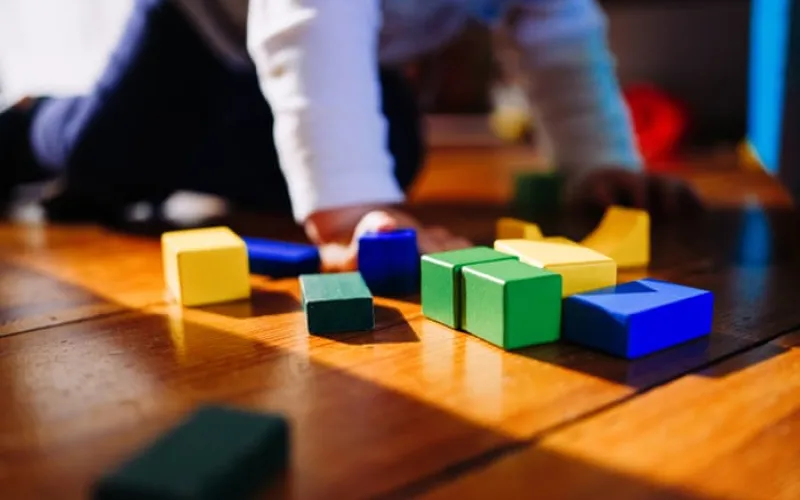 UK chancellor urged to remove £100k childcare ‘cliff edge’ prompting parents to cut work hours
